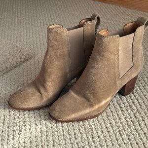 Madewell suede boots